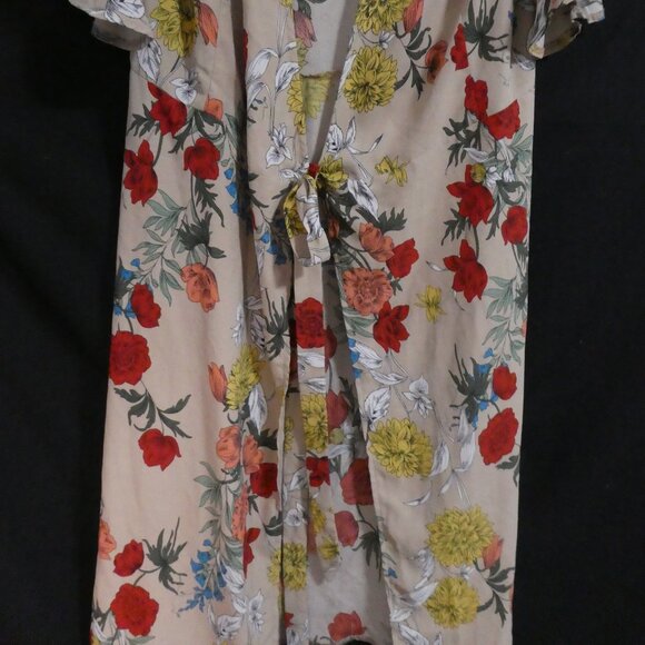GIRLS ON FILM | size 10 | Floral Tie Waist Gown / Cover-Up - Picture 7 of 16